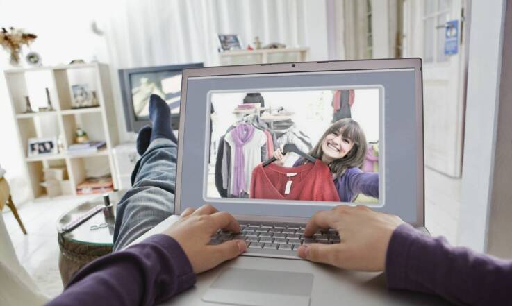 Dlaczego warto kupować skarpety online?