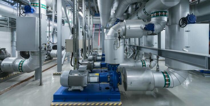 Agregaty chłodnicze – jak wpływają na efektywność systemów chłodzenia?