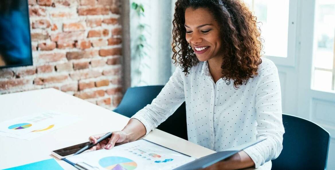 Kluczowe elementy skutecznego zarządzania nieruchomościami w kontekście lokalnych przepisów