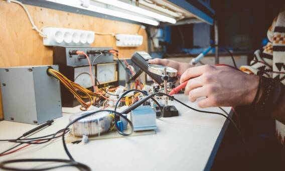 Wpływ warunków pracy na proces naprawy silników elektrycznych