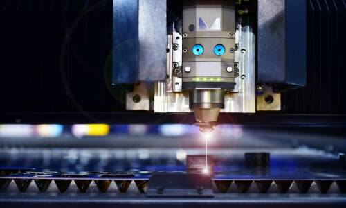 Przyszłość cięcia laserowego: jakie trendy kształtują rozwój tej technologii?