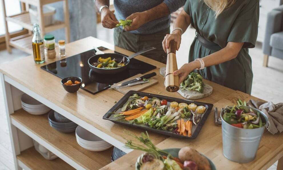 Kursy kulinarne: jak nauczyć się gotować krok po kroku?