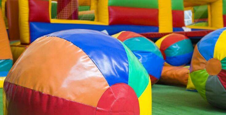 Park linowy dla dzieci: Bezpieczeństwo i zabawa na najwyższym poziomie