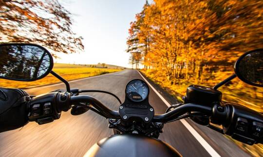 Kufry motocyklowe – jak wpływają na komfort jazdy motocyklem?