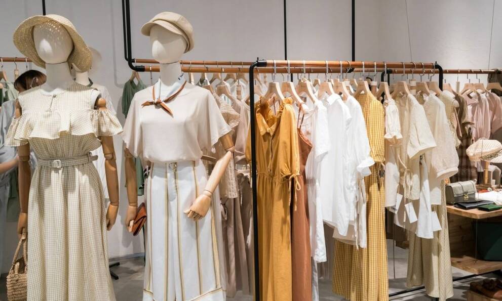 Jak dzianiny drukowane wpływają na rozwój nowoczesnych kolekcji odzieżowych