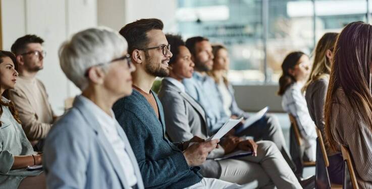 Jakie są etapy zdobywania uprawnień po ukończeniu adr kurs podstawowy?