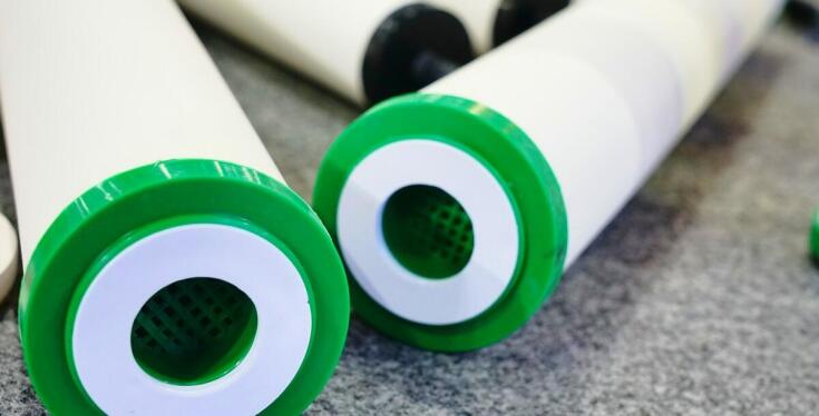 Kolumny jonitowe w procesach dezynfekcji membran – korzyści i zastosowania