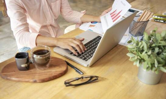 Jakie są zalety obsługi księgowej dla małych przedsiębiorstw?