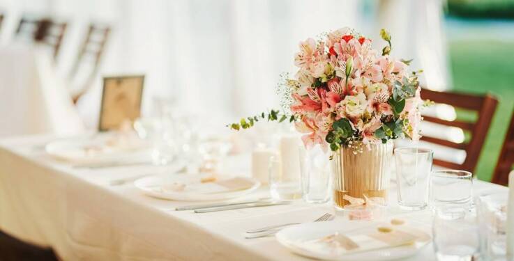 Wynajem sali na wesele – jakie opcje noclegowe oferujemy dla gości?