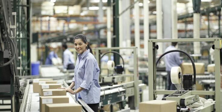 Rola kontroli jakości towarów w minimalizacji ryzyka zwrotów i reklamacji