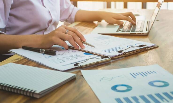 Rola pełnej księgowości w przygotowywaniu raportów finansowych