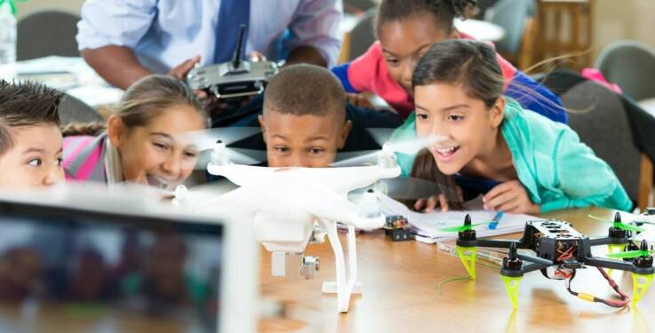 Wpływ programowania na rozwój umiejętności społecznych u dzieci – tematyka szkoleń