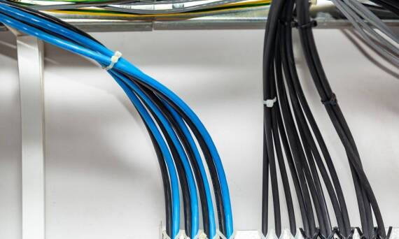 Kluczowe czynniki decydujące o jakości wiązek kablowych