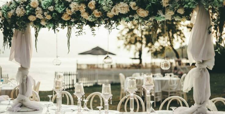 Osiemnastka w Dworku Marysieńka – elegancja i nowoczesność