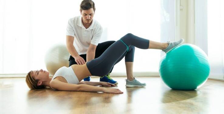 Rola stretchingu w terapii rwy kulszowej i poprawie funkcji nerwu kulszowego