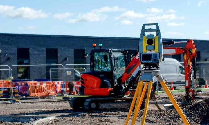 Geodezja przemysłowa - precyzyjne pomiary dla branży przemysłowej