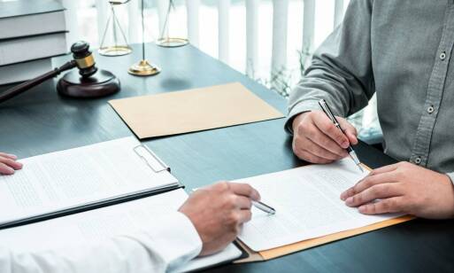 Egzekucja świadczeń niepieniężnych przez komornika – krok po kroku