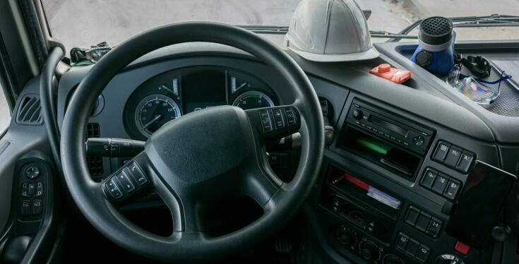 Jakie kroki podjąć po otrzymaniu kary za jazdę bez karty w tachografie?