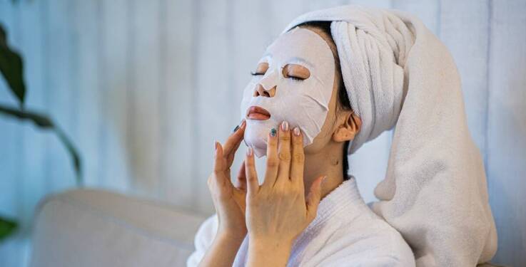 Zastosowanie koreańskich masek do twarzy jako uzupełnienie kuracji dermatologicznych