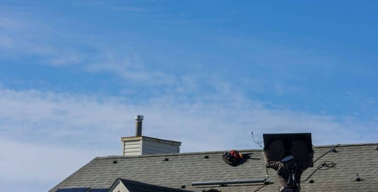 Dlaczego warto inwestować w profesjonalny montaż instalacji fotowoltaicznych?