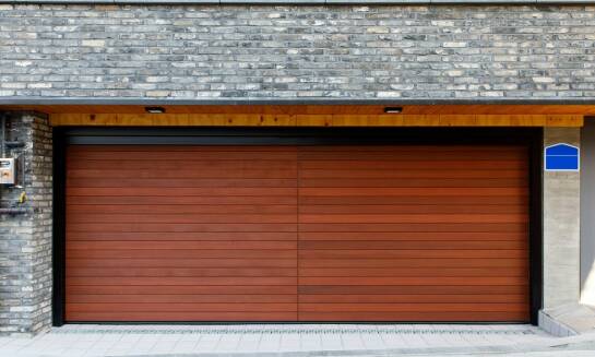 Jakie napędy są dostępne dla bram garażowych?