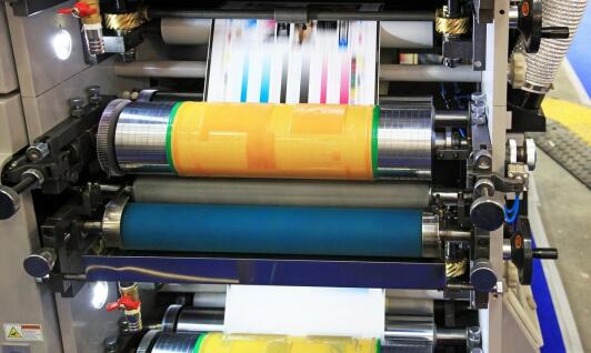Rola drukarek fleksograficznych w przemyśle tworzyw sztucznych