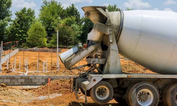 Transport betonu towarowego – jak zapewnić jego efektywność?