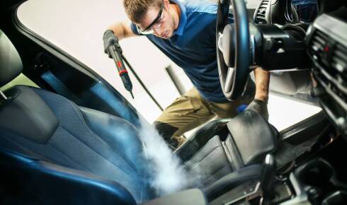 Czyszczenie tapicerki samochodowej - jakie technologie stosujemy?