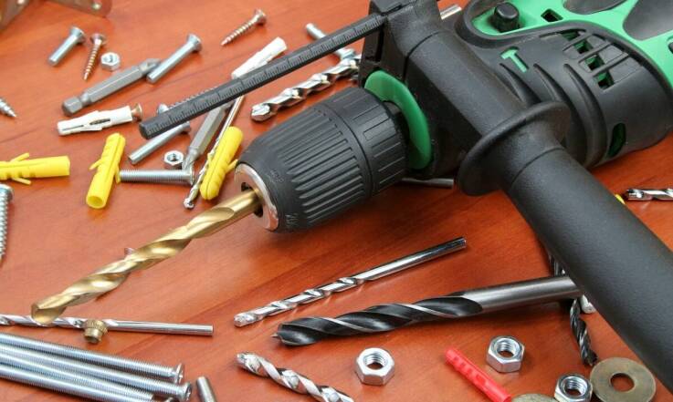 Przegląd dostępnych typów kotw mechanicznych i chemicznych