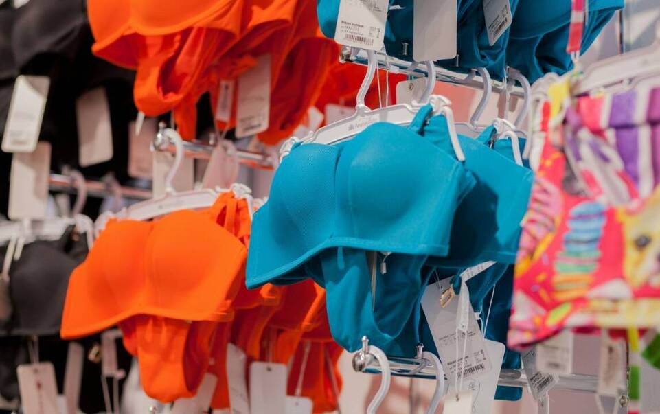 Jak dobrać stringi damskie do różnych typów sylwetek?