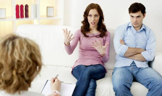 Jak psychoterapia par wspiera relacje w sytuacji kryzysu życiowego?