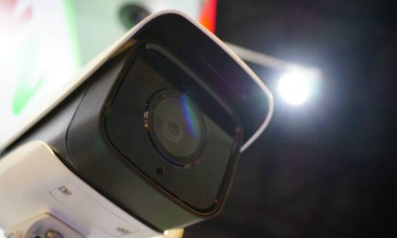 Jakie są zalety archiwizacji nagrań z kamer monitorujących?