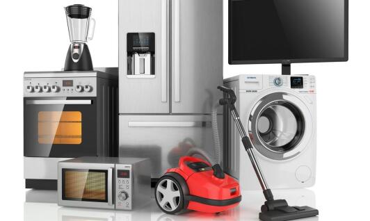 Detaliczna sprzedaż artykułów elektrycznych na straganach i targowiskach