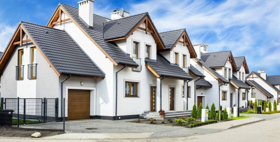 Domy na sprzedaż w Szczecinie: jak wybrać idealną działkę pod budowę?