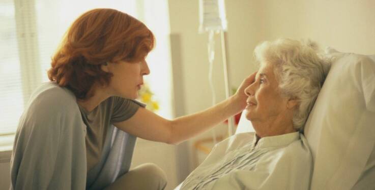 Jakie wsparcie dla chorego i rodziny oferuje hospicjum domowe?