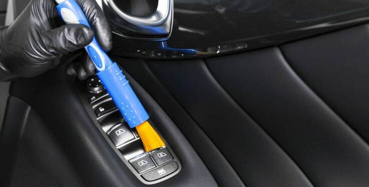 Jak usługa prania tapicerki samochodowej wpływa na komfort jazdy?