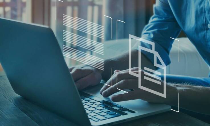 Jakie korzyści niesie ze sobą korzystanie z "bazy polonika" dla badaczy kultury?