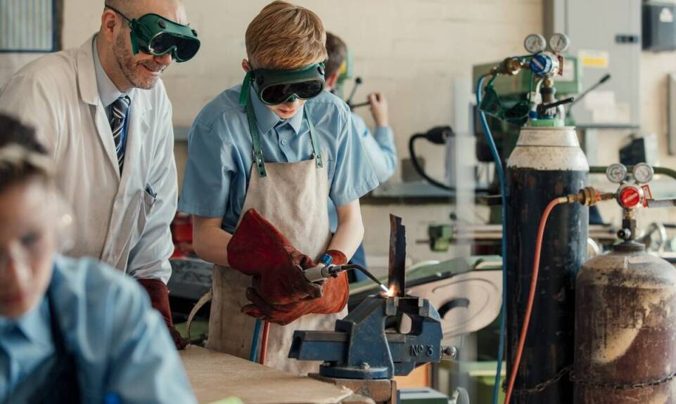 Edukacja przyszłości w Technikum – nowoczesne technologie i ich zastosowanie