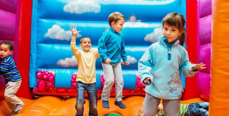 Zaplanuj idealne urodziny z animacjami dla dzieci