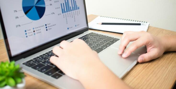 Jak księgowość wspiera procesy decyzyjne w spółkach z o.o.?