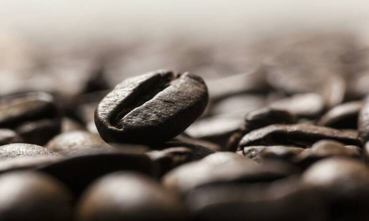 Kawa ziarnista z palarni – dlaczego to najlepszy wybór?