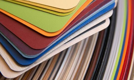 Jakie są najważniejsze czynniki przy wyborze papieru do druku?