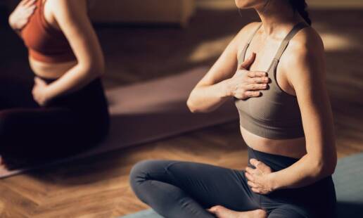 Dlaczego pilates na macie jest idealny dla początkujących w Warszawie?