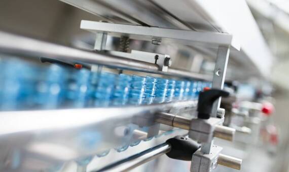 Napełnianie butli sodawater a standardy ekologiczne – jak je spełniamy?