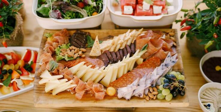 Menu cateringowe na różne okazje – oferta restauracji