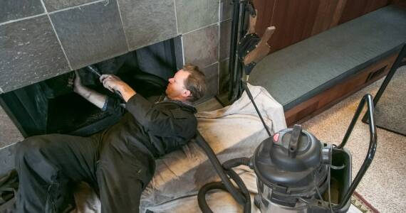 Jakie są najczęstsze wyzwania w naprawie systemów kominowych?