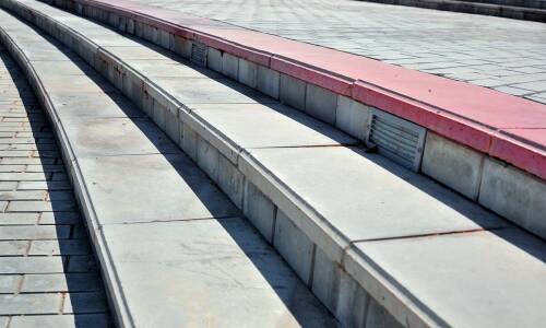 Schody betonowe na wymiar – elegancja i trwałość