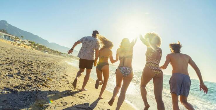 Hiszpański Sopot: Jak kursy dostosowują się do potrzeb młodzieży?