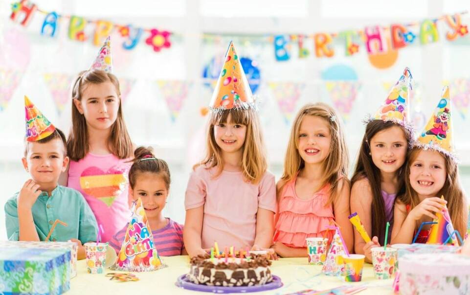 Najlepsze pomysły na urodziny dziecka z animatorem Warszawa
