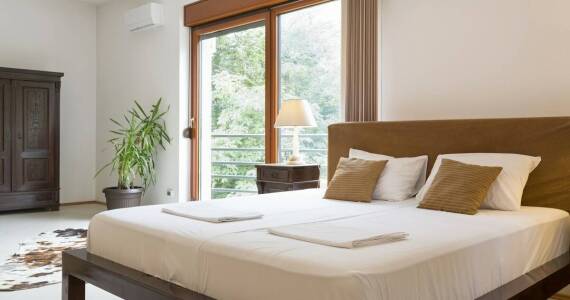 Jakie zalety oferują klimatyzatory energooszczędne z inteligentnymi czujnikami obecności?